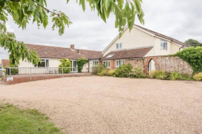Grove Farm Bungalow and Annexe, Dallinghoo